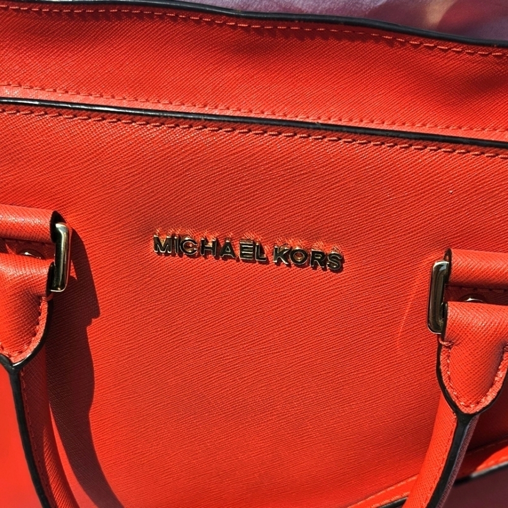 Michael Kors Selma Large Red Saffiano Leather Purse Crossbody Double Handle Bag - Picture 2 of 9